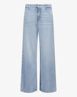 Alek Jeans