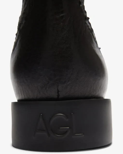 Andrea Beat Chelsea Boots