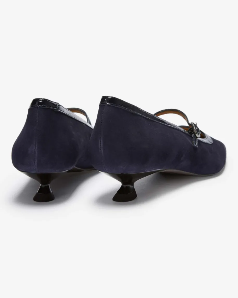 Ante Pumps