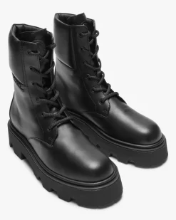 Aurea Boots