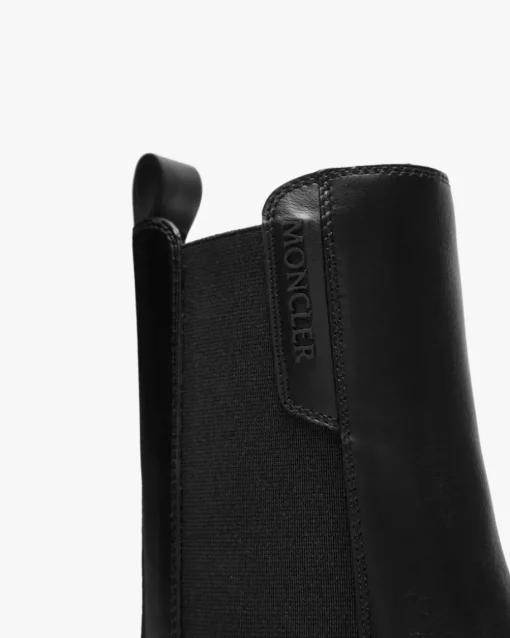 Aurea Chelsea Boots
