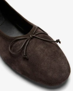Ballerinas