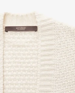 Cashmere-Cape