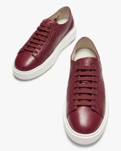 Clean Icon Sneaker