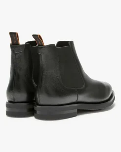 Colin Chelsea Boots