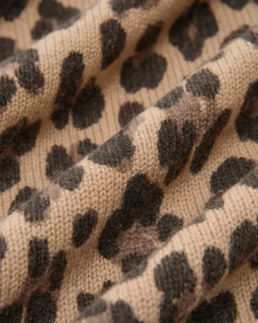 Darya Pullover