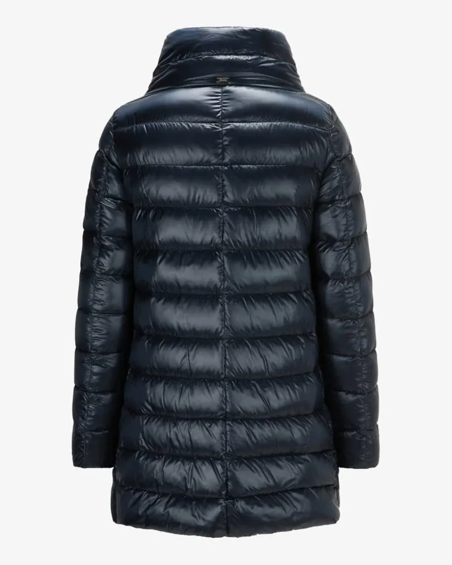 Daunenmantel