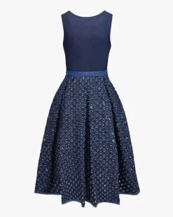 Dirndl lang mit Schürze