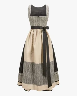 Dirndl lang mit Schürze