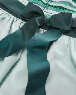 Dirndl lang mit Schürze