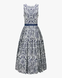 Dirndl lang mit Schürze