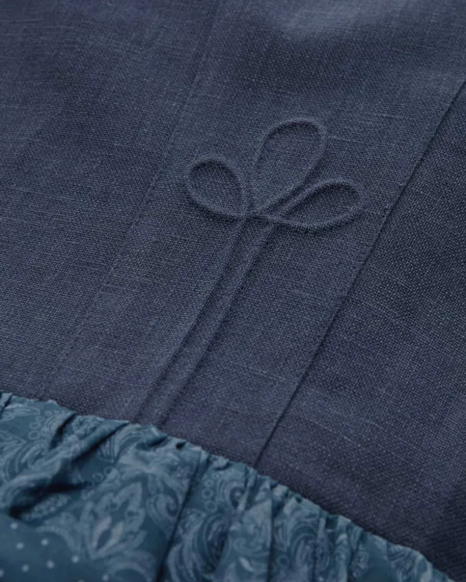 Dirndl lang mit Schürze