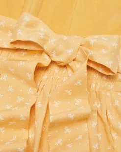 Dirndl lang mit Schürze