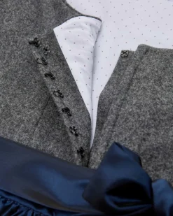 Dirndl lang mit Schürze