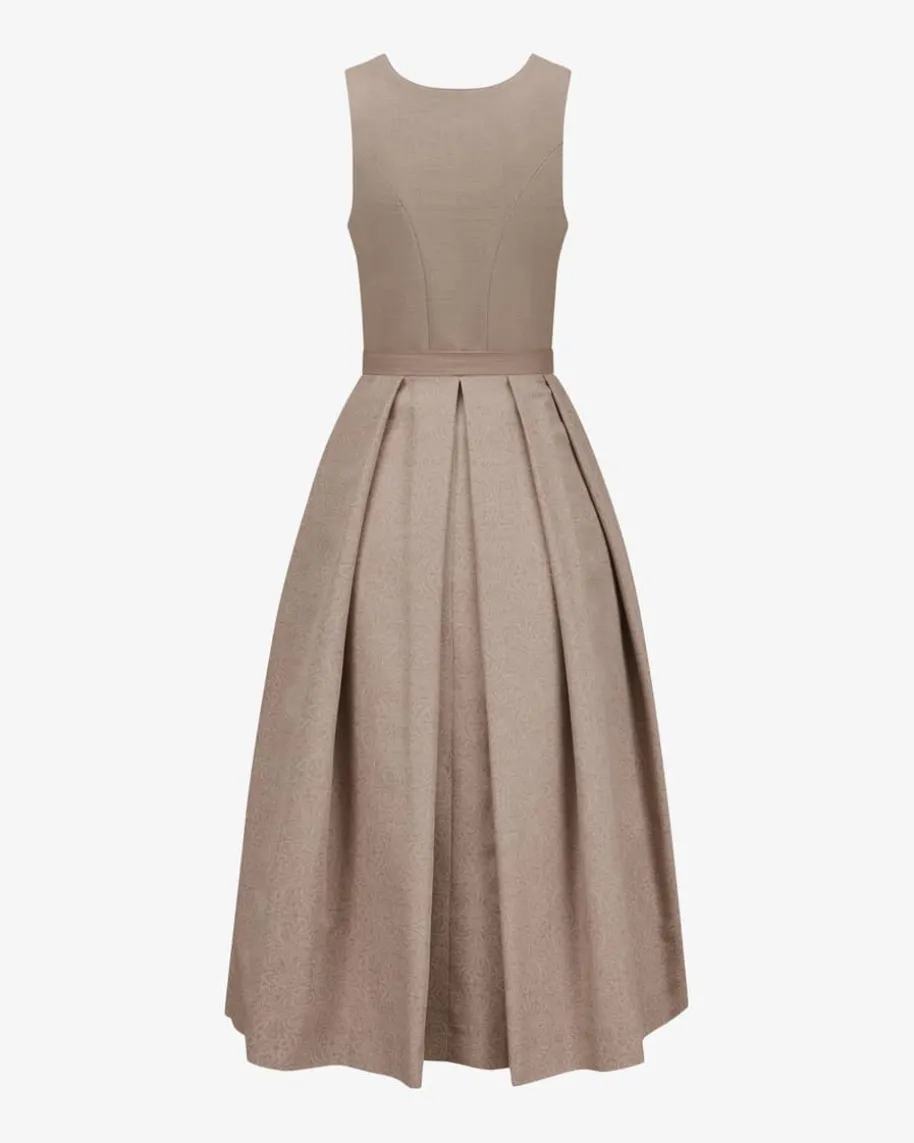Dirndl midi mit Schürze