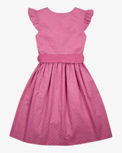 Elena Dirndl mit Schürze