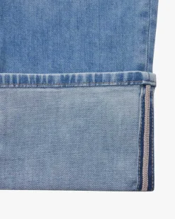 Fyli Jeans Regular Waist Feminine Fit