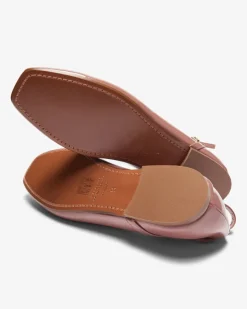 Glossy Shine Ballerinas