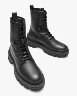 Hevea Boots