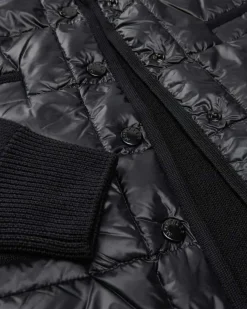 Hybrid-Strickjacke