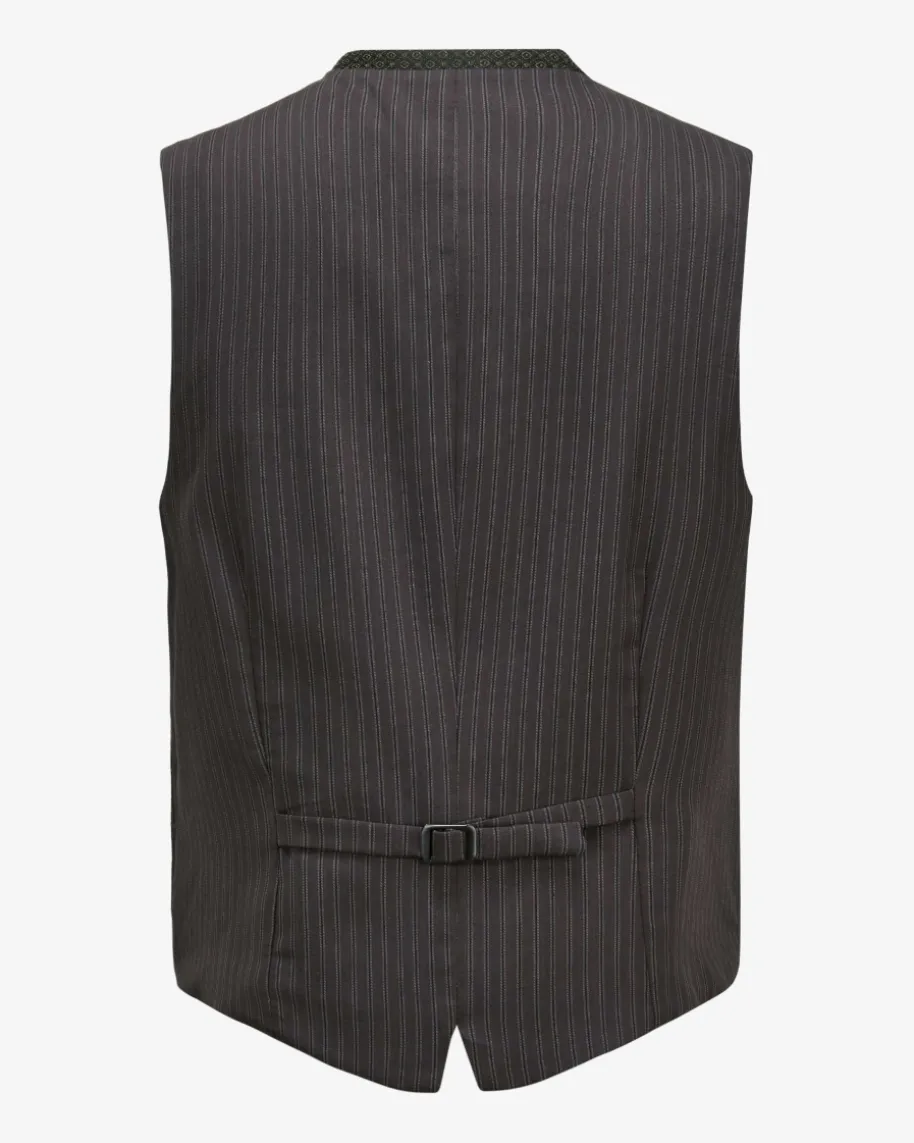 Konstantin Trachtenweste