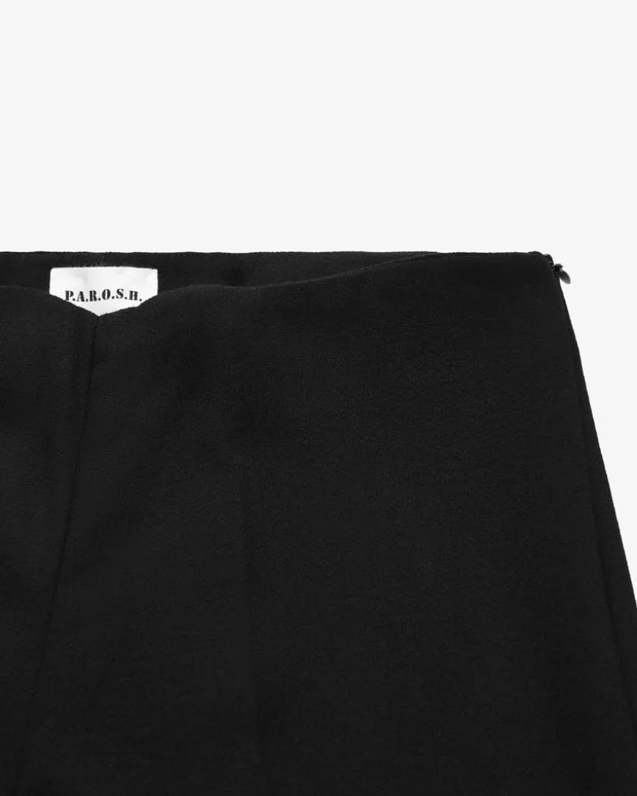 Lara Hose