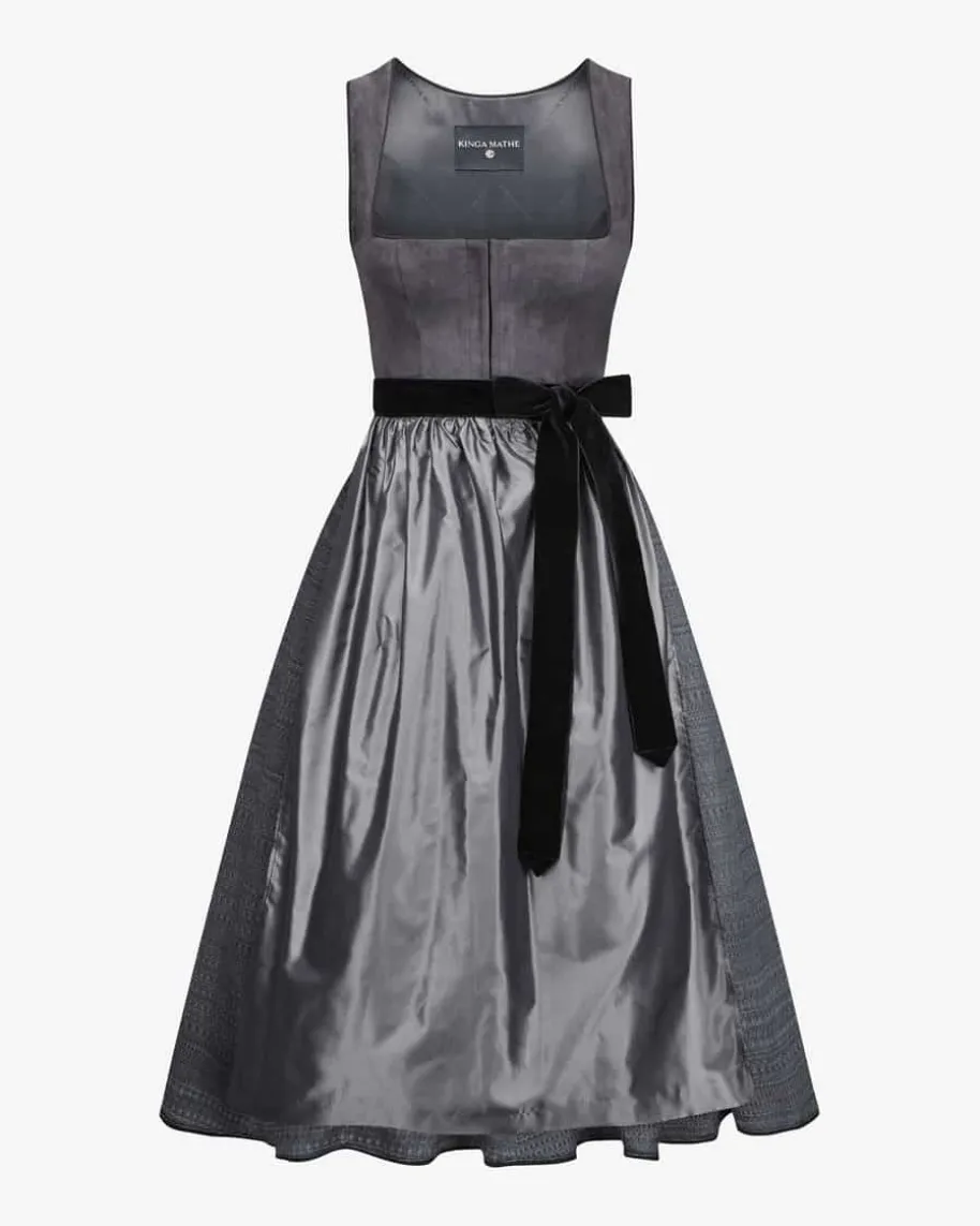 Latina Dirndl lang mit Schürze