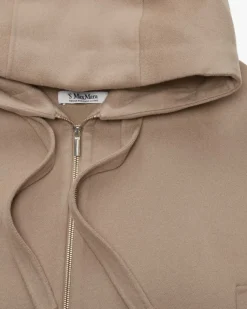 Leila Wolljacke