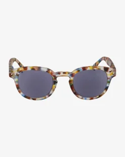 Lesebrille mit verdunkelten Gläsern