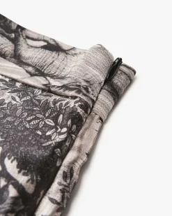 Luna Moire Versaille Rock