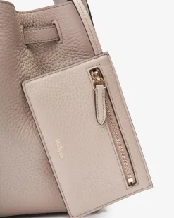 Lyra Small Belted Bucket Schultertasche