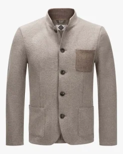 Maximilian Trachten-Janker aus Schurwolle und Baumwolle