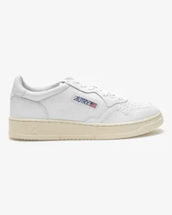 Medalist Low Sneaker
