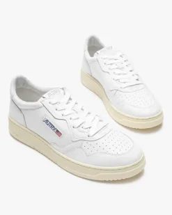 Medalist Low Sneaker