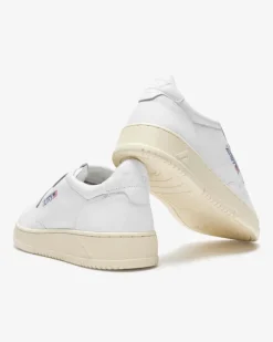 Medalist Low Sneaker
