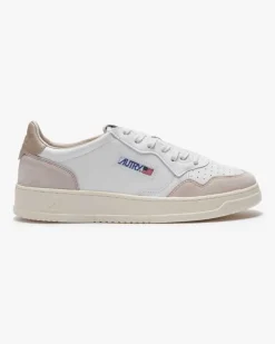 Medalist Low Sneaker