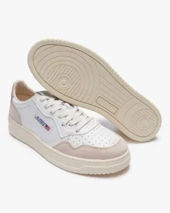 Medalist Low Sneaker