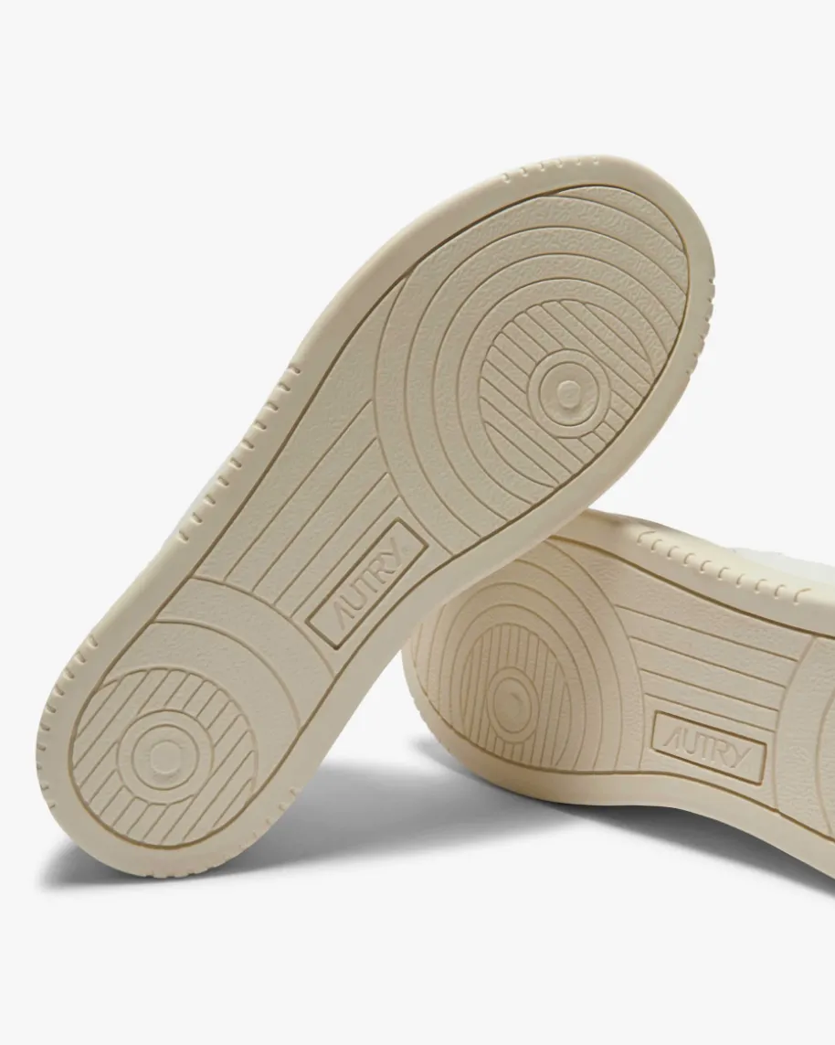 Medalist Low Sneaker