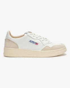 Medalist Low Sneaker