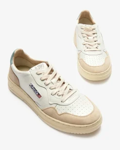 Medalist Low Sneaker