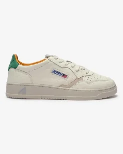 Medalist Low Sneaker