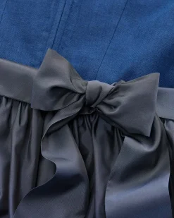 Midi-Wiesndirndl mit Schürze