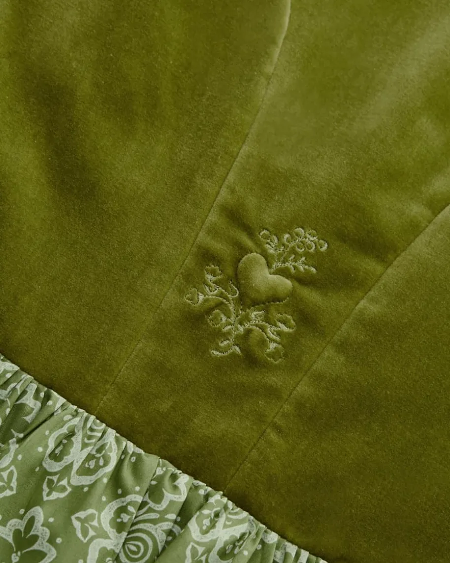 Midi-Wiesndirndl mit Schürze