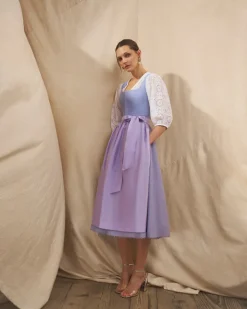 München Dirndl lang mit Seidenschürze