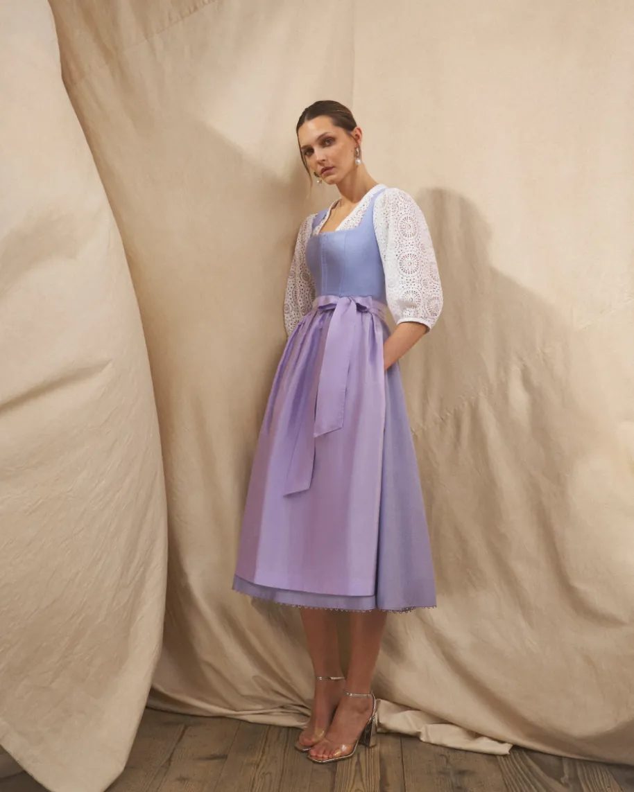 München Dirndl lang mit Seidenschürze