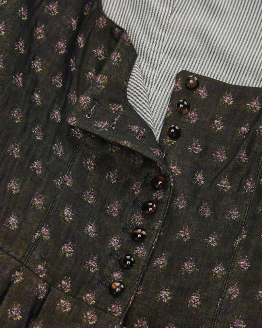 Monika Dirndl lang mit Leinen-Schürze