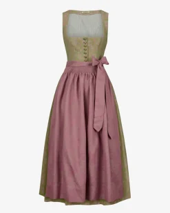 Monika Dirndl lang mit Schürze