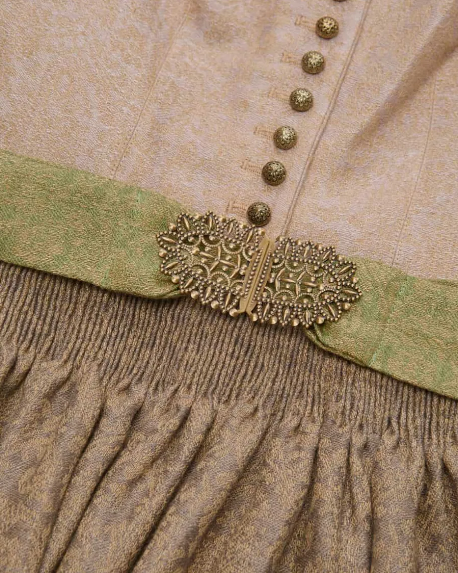 Monika Leinendirndl lang mit Schürze