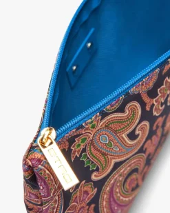 Necessaire
