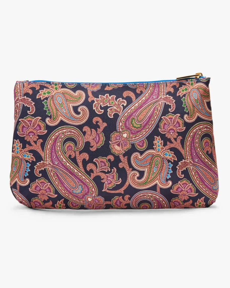 Necessaire